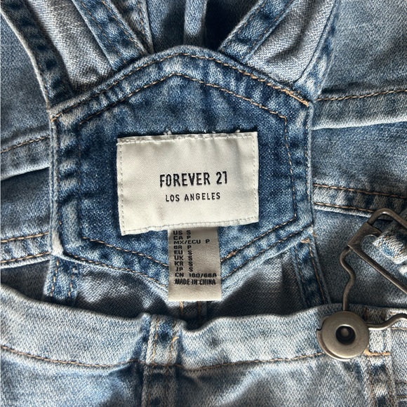 Forever 21 Jean Overall Shorts - Picture 3 of 3